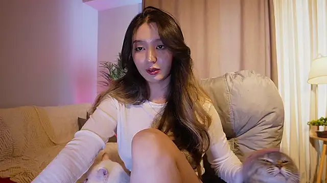 Sarasuo1 online show from June 6, 3:02 am