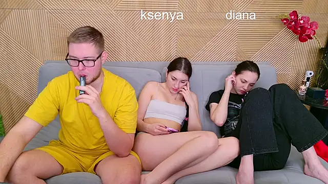 Ksenny online show from April 9, 6:19 am