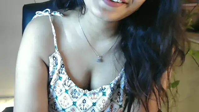 Black cat cutie online show from July 16, 5:12 am