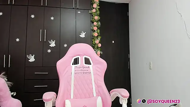 Soyqueen online show from September 11, 4:57 am