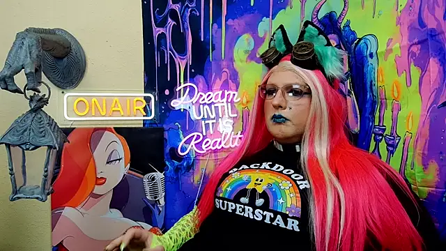 Blakelytgirl online show from May 19, 2:40 am