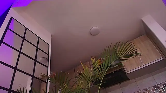 Snapshot of Dalila_Thoms chatting on September 30, 10:32 am Dalila Thoms online show from September 30, 10:32 am