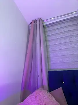 victoriacopper online show from March 2, 7:15 am