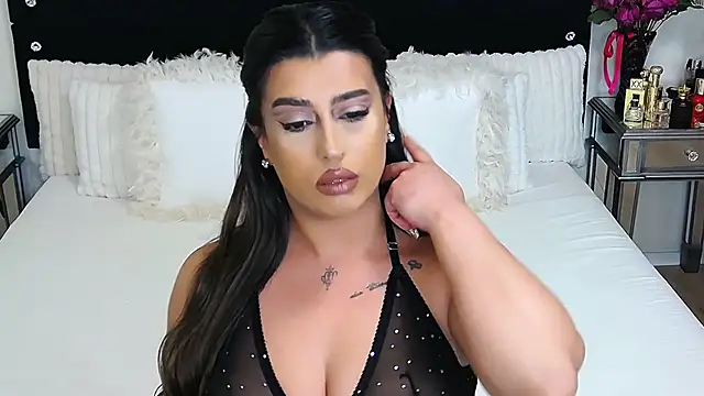 GiseleReine online show from April 19, 11:21 am