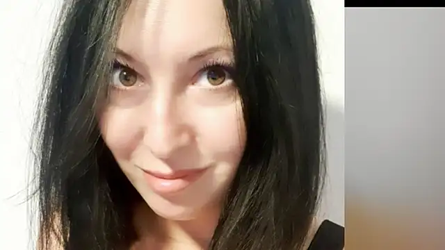 Wife4Cuck online show from April 18, 1:24 pm