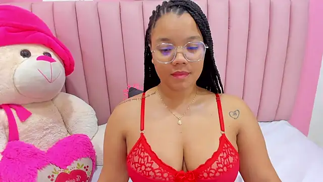 ISABELLA 020 online show from October 11, 1:03 pm