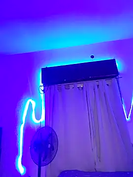 Shura xxxBig online show from November 2, 1:31 am