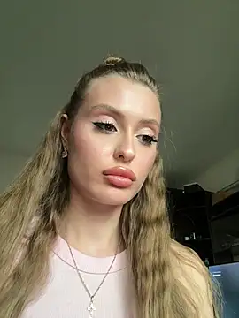 Sweet  Milly online show from May 14, 3:51 pm