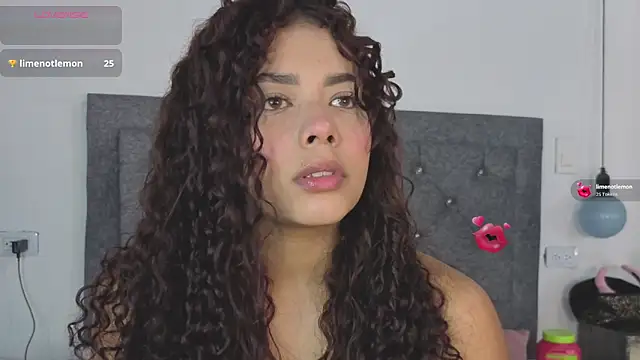 Snapshot of Meghan_taylor__ chatting on October 20, 9:07 pm Meghan taylor online show from October 20, 9:07 pm