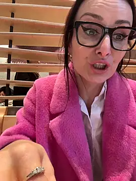  AHHA  online show from February 26, 10:36 am