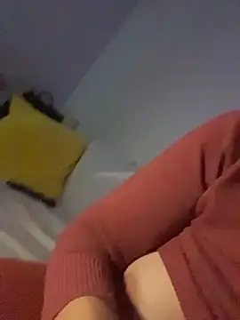 blondyruby online show from February 18, 7:46 pm