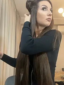 SecretSienna online show from April 2, 2:20 am