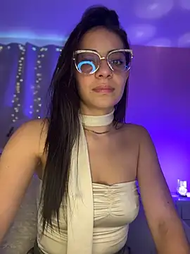 hannacruzsj online show from February 4, 6:22 pm