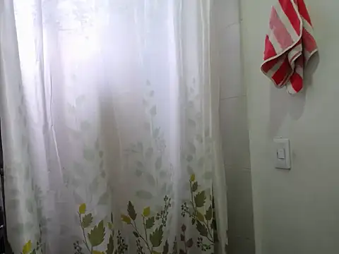 Laura martin  online show from June 3, 2:33 pm