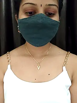 Angleannie online show from April 13, 4:08 pm