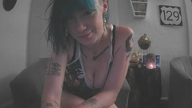 Emily0903 online show from July 2, 4:40 am