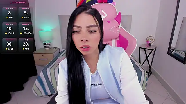 KristalFoxx online show from November 10, 1:17 pm