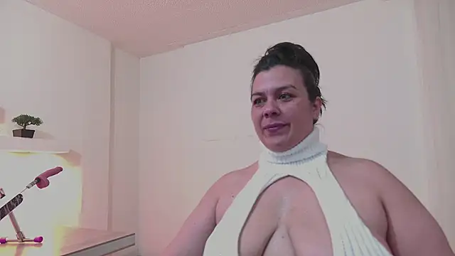 martina foxy  online show from February 18, 11:42 am