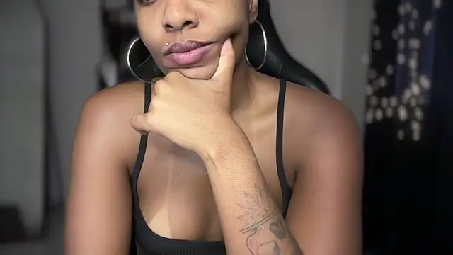 marisilva br online show from December 3, 2:19 pm