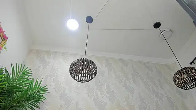 Ammy Connor1 online show from April 9, 12:57 am