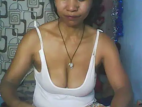 nene belle online show from March 19, 1:26 pm