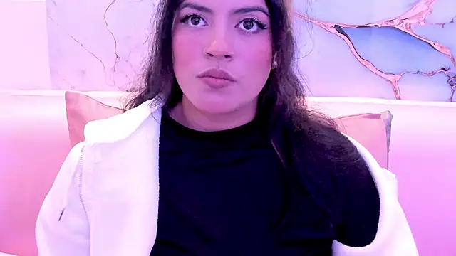 taylor cupper online show from October 24, 3:46 am