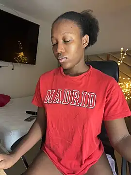 Snapshot of kellya_ chatting on September 19, 12:04 pm kellya  online show from September 19, 12:04 pm