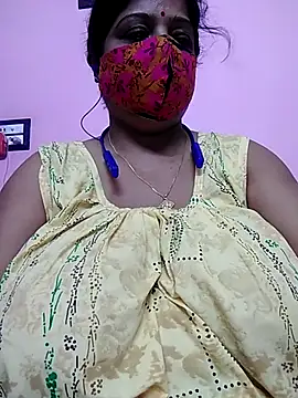 Snapshot of Kayra_34 chatting on September 14, 9:51 am Kayra 34 online show from September 14, 9:51 am