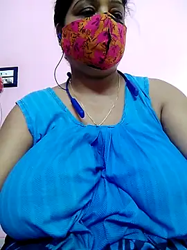 Snapshot of Kayra_34 chatting on September 19, 6:45 am Kayra 34 online show from September 19, 6:45 am