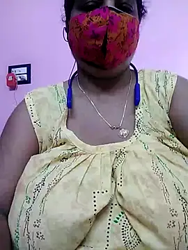 Snapshot of Kayra_34 chatting on September 12, 7:29 am Kayra 34 online show from September 12, 7:29 am