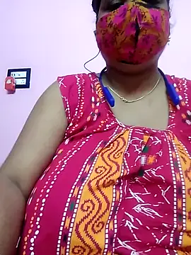 Snapshot of Kayra_34 chatting on September 15, 11:18 am Kayra 34 online show from September 15, 11:18 am