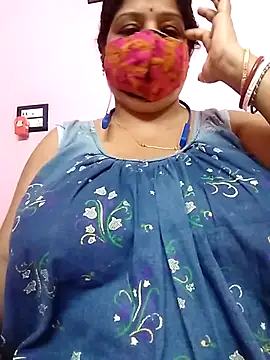 Snapshot of Kayra_34 chatting on September 23, 9:29 am Kayra 34 online show from September 23, 9:29 am