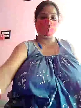 Snapshot of Kayra_34 chatting on October 11, 7:13 am Kayra 34 online show from October 11, 7:13 am