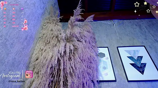 Lena helleen online show from April 18, 7:58 pm