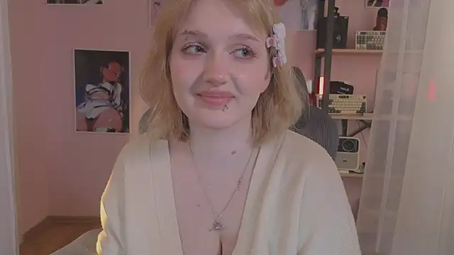 ELLIEJAY online show from February 21, 6:36 am