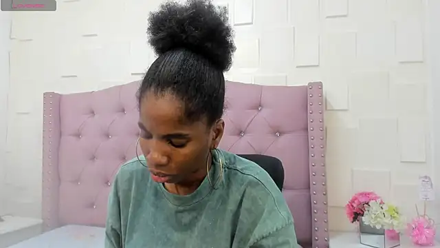 MonicaSchwartz online show from April 14, 7:25 pm