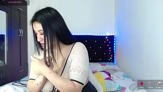 Zasha Kaira online show from October 16, 9:17 pm