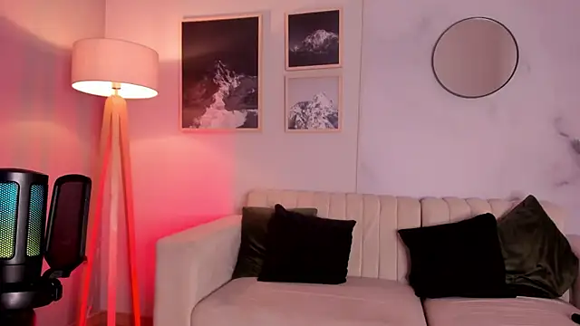 youpinkgirl  online show from September 10, 9:26 pm