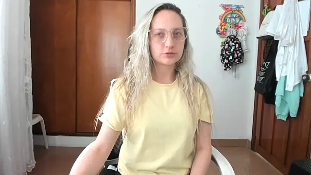 Adele johnsonn1 online show from October 14, 7:05 pm