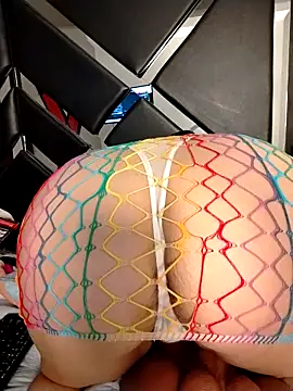 Natasha miilf online show from April 16, 9:39 pm