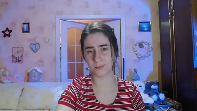 Snapshot of INELIKA chatting on October 7, 10:03 pm INELIKA online show from October 7, 10:03 pm