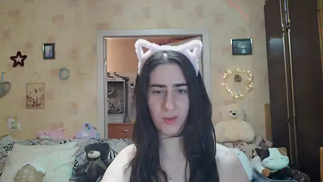 Snapshot of INELIKA chatting on September 13, 9:45 pm INELIKA online show from September 13, 9:45 pm