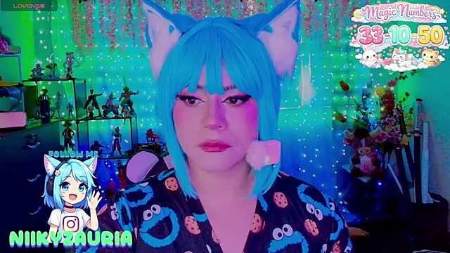  niiky online show from April 18, 11:35 am