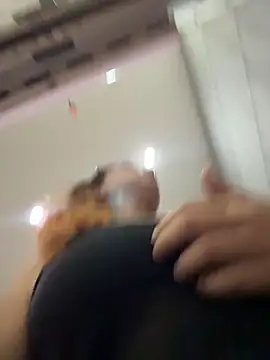 Mon Cherry online show from April 2, 1:36 am