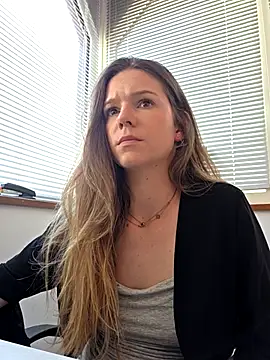 lucie mehott online show from April 10, 12:33 pm