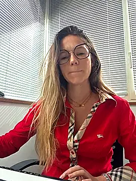 lucie mehott online show from June 4, 7:57 am