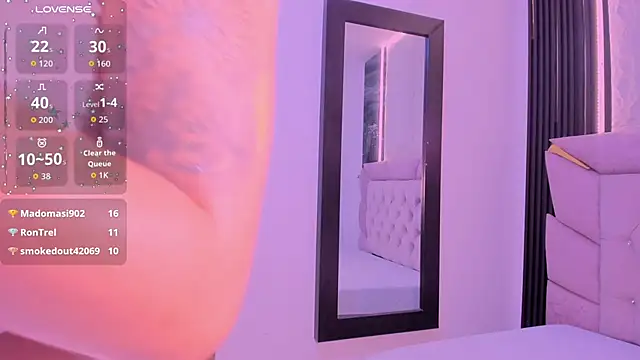 laurem-paulette online show from October 16, 8:22 pm