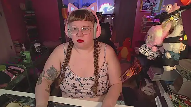 FatVeronica online show from April 27, 12:02 pm