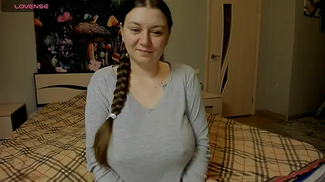 AlisaBacker online show from December 16, 4:02 pm