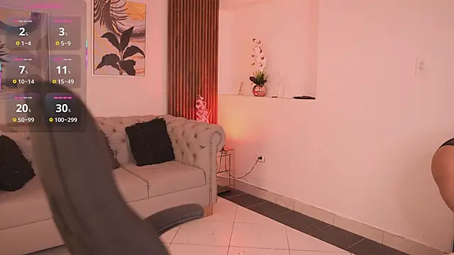 SheylaBakerr online show from October 31, 11:58 am